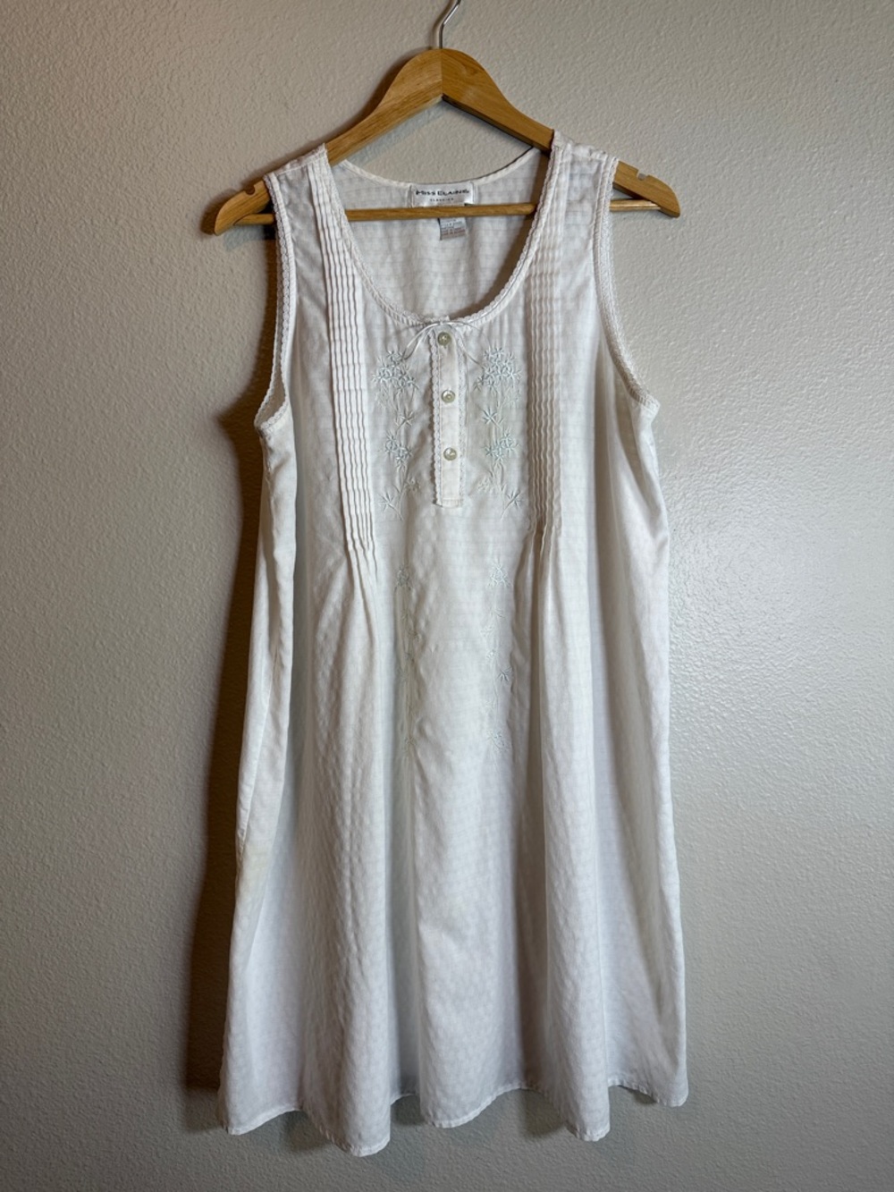 Vintage Miss Elaine Cottagecore Nightgown Large Embroidered Prairie Romantic